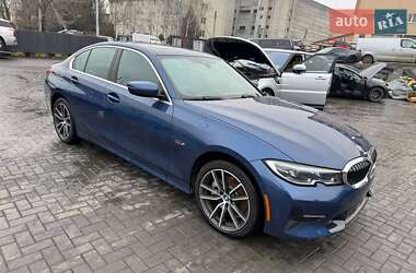 Седан BMW 3 Series 2022 в Луцьку