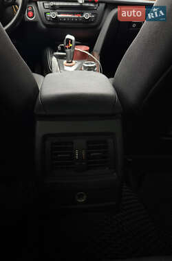 Седан BMW 3 Series 2013 в 