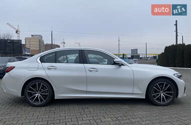 Седан BMW 3 Series 2019 в Луцьку