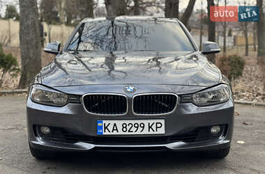 Седан BMW 3 Series 2013 в Києві