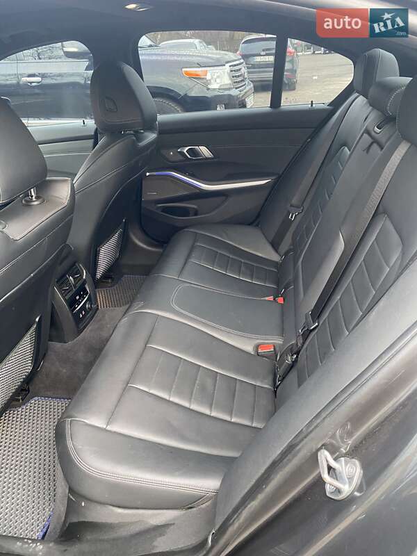 Седан BMW 3 Series 2019 в Полтаві