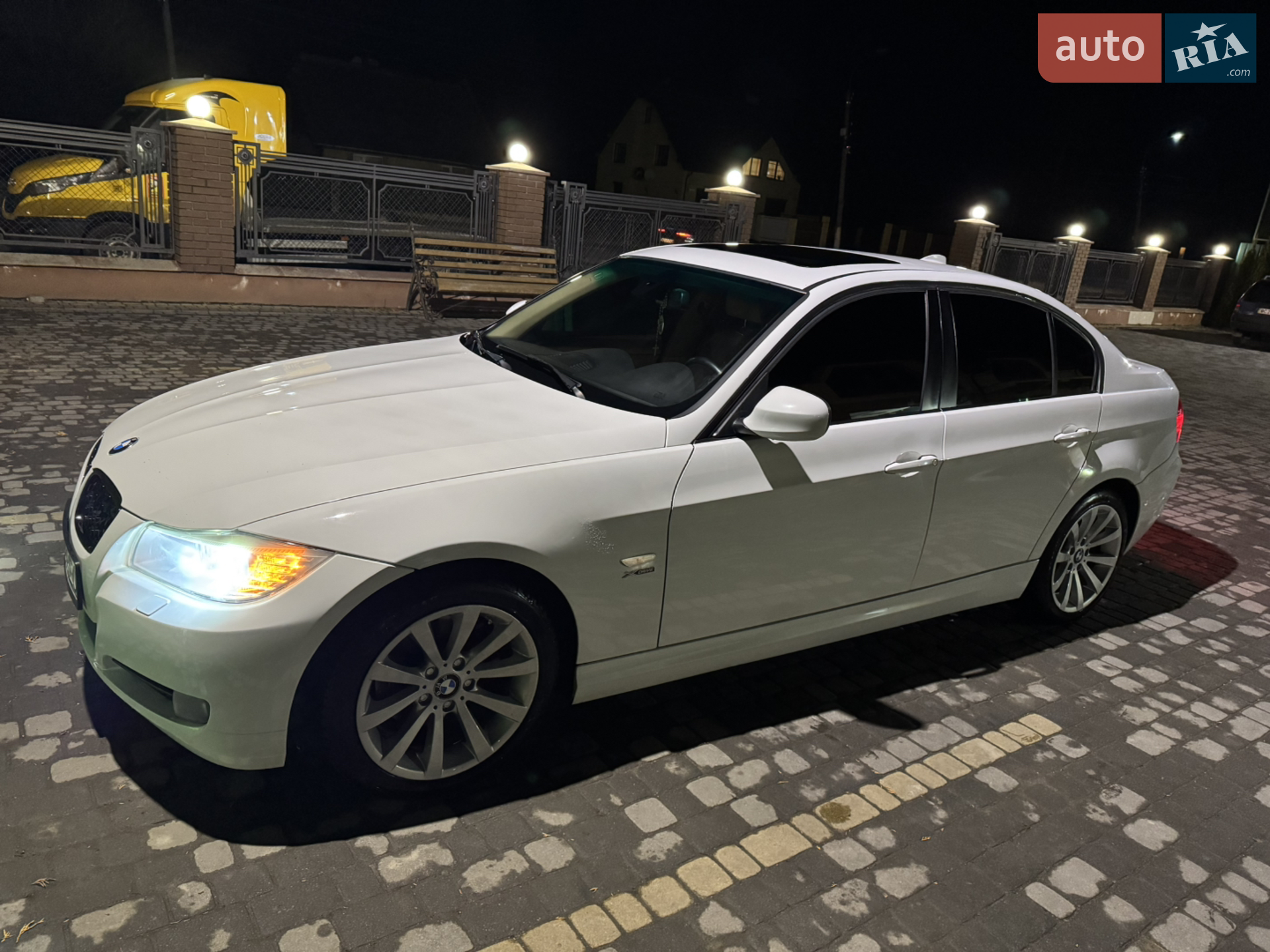2011 BMW 3er - мініатюра 8