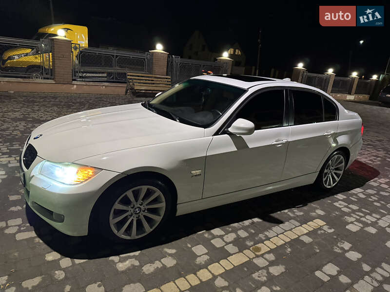 Седан BMW 3 Series 2011 в Самборе фото 8 Седан BMW 3 Series 2011 в Самборе
