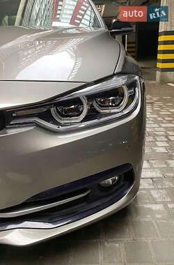 Седан BMW 3 Series 2015 в 
