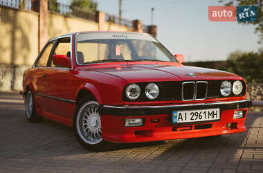 Купе BMW 3 Series 1986 в Кременчуці