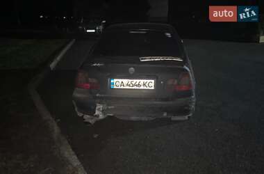 Седан BMW 3 Series 1998 в Смілі