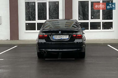 Седан BMW 3 Series 2006 в Вишневом