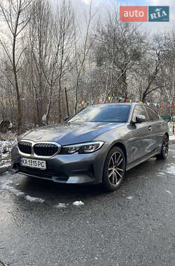 Седан BMW 3 Series 2022 в Києві