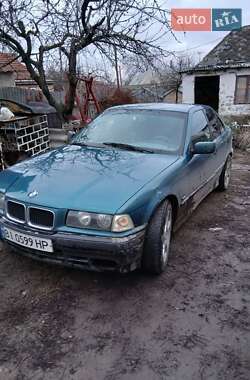 Седан BMW 3 Series 1994 в Полтаві