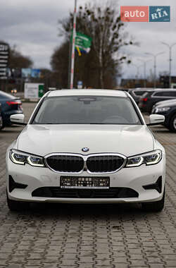 Седан BMW 3 Series 2020 в 