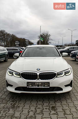 Седан BMW 3 Series 2020 в 