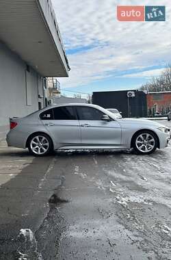 Седан BMW 3 Series 2013 в Львові