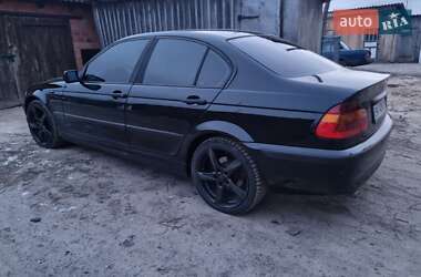 Седан BMW 3 Series 2003 в Заречном