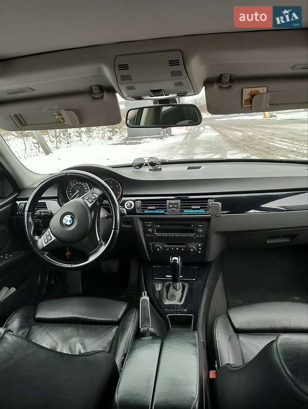 Універсал BMW 3 Series 2005 в Винниках