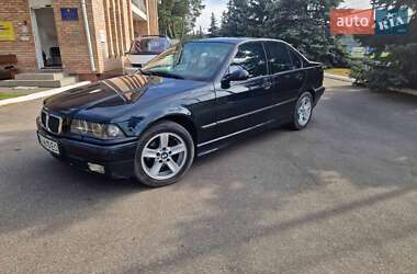 Седан BMW 3 Series 1993 в Броварах