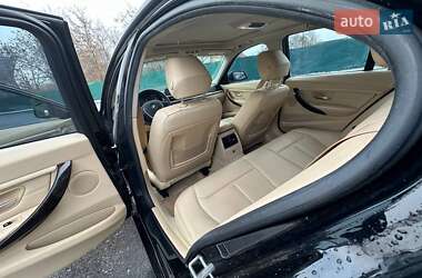 Седан BMW 3 Series 2015 в 