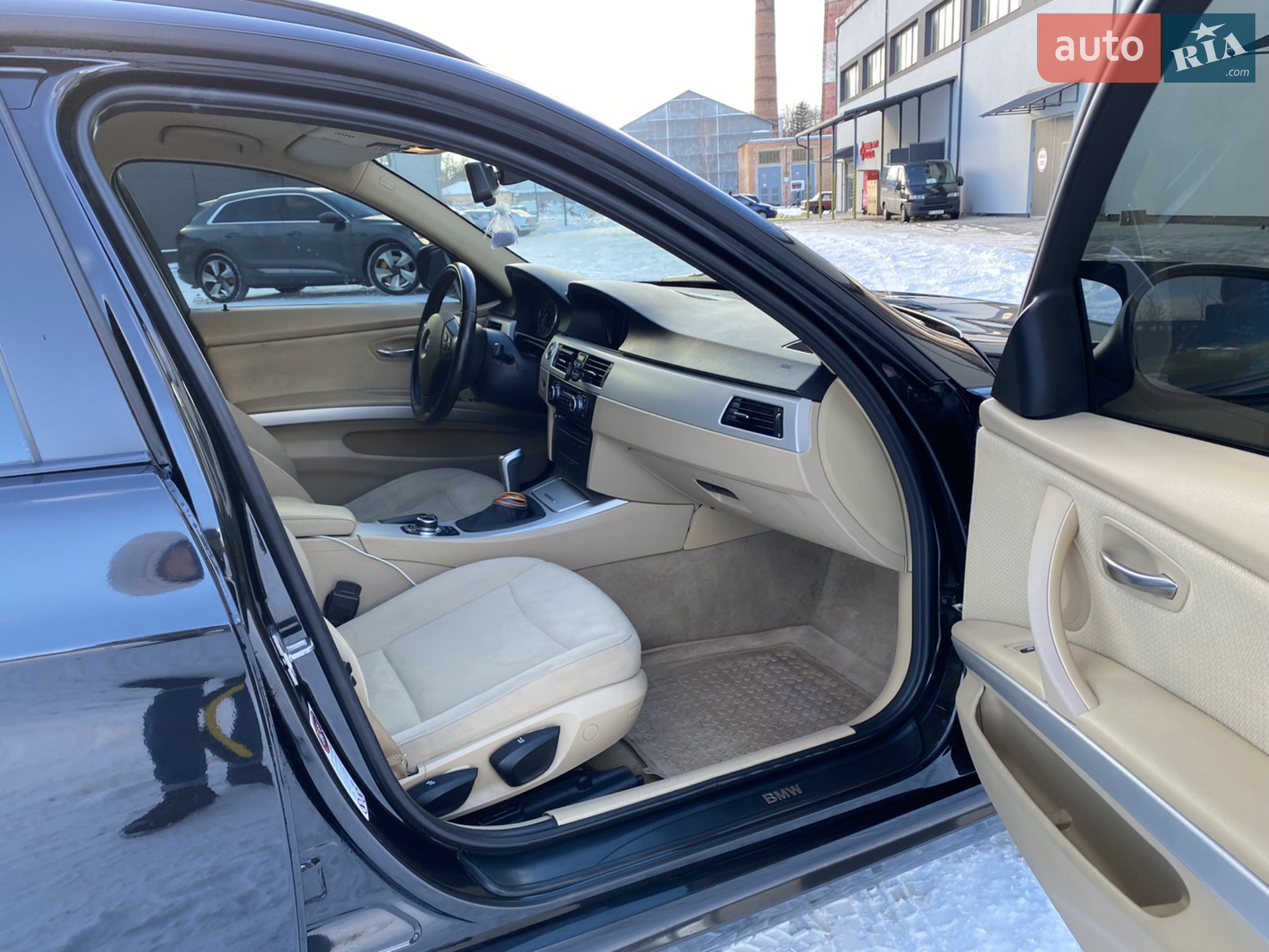2011 BMW 3er - мініатюра 29