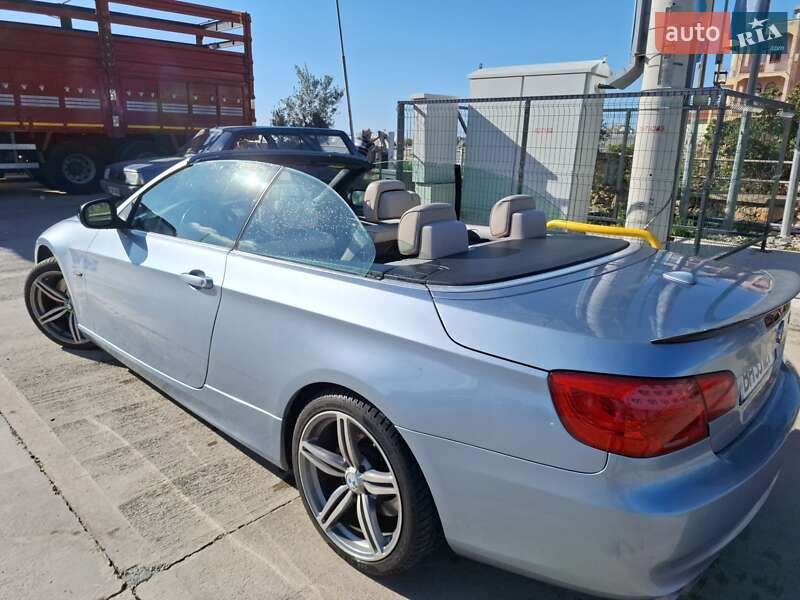 Кабриолет BMW 3 Series 2010 в Южном фото 15 Кабриолет BMW 3 Series 2010 в Южном