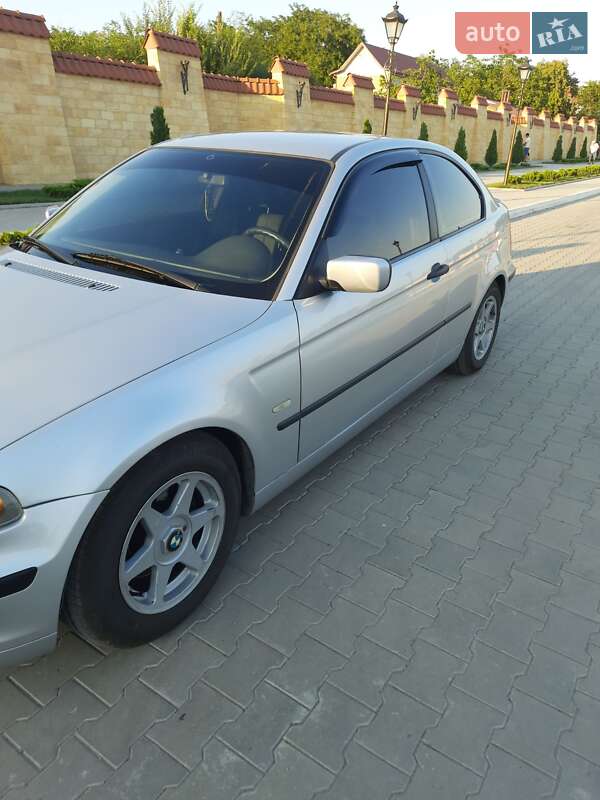 Купе BMW 3 Series 2002 в Измаиле