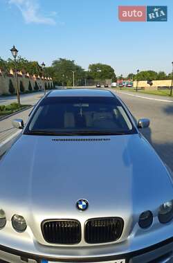 Купе BMW 3 Series 2002 в 