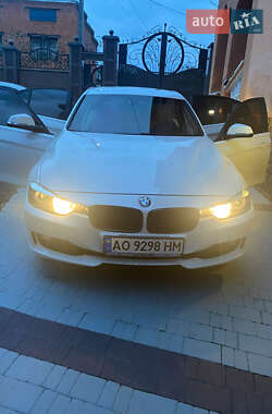 Седан BMW 3 Series 2012 в Тячеві