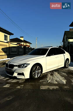 Седан BMW 3 Series 2013 в Львові