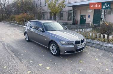 Універсал BMW 3 Series 2010 в Вишгороді