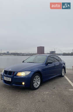 Седан BMW 3 Series 2007 в Києві