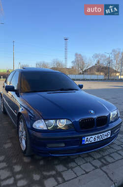 Седан BMW 3 Series 2001 в Володимирі