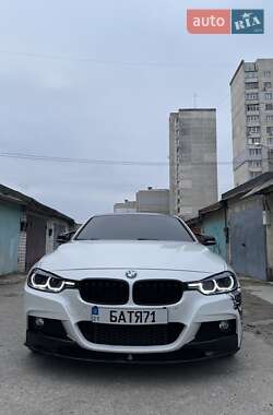 Седан BMW 3 Series 2017 в Харкові