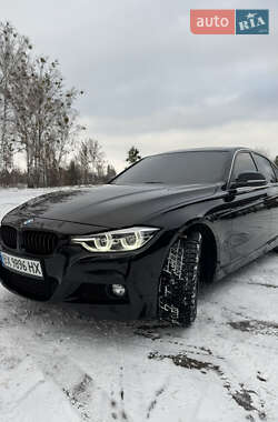 Седан BMW 3 Series 2017 в 