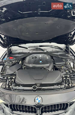 Седан BMW 3 Series 2017 в 