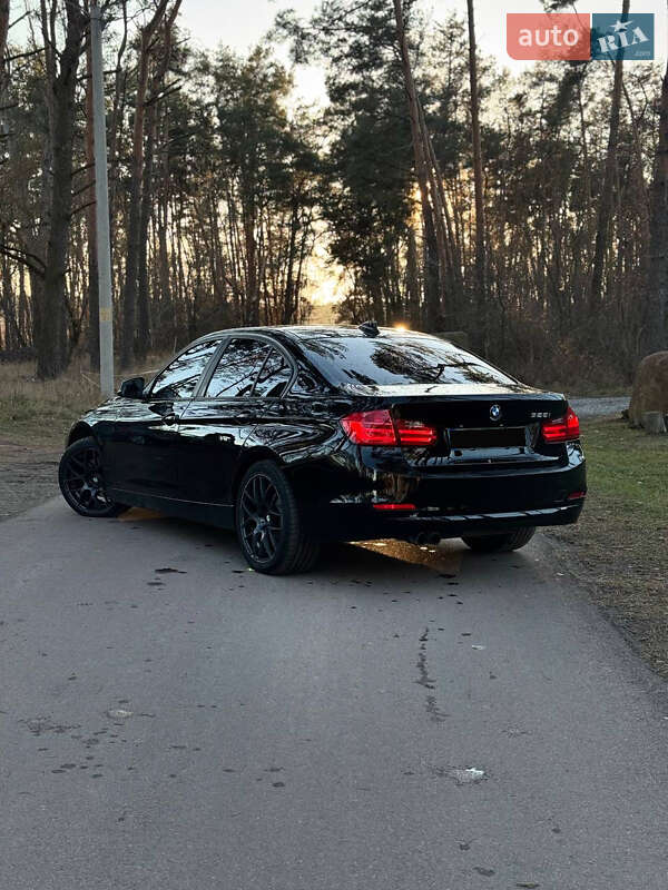Седан BMW 3 Series 2012 в Житомире