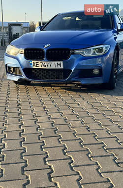 Седан BMW 3 Series 2014 в Дніпрі