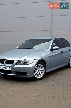 Седан BMW 3 Series 2005 в Киеве