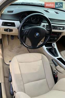 Універсал BMW 3 Series 2010 в Шумську