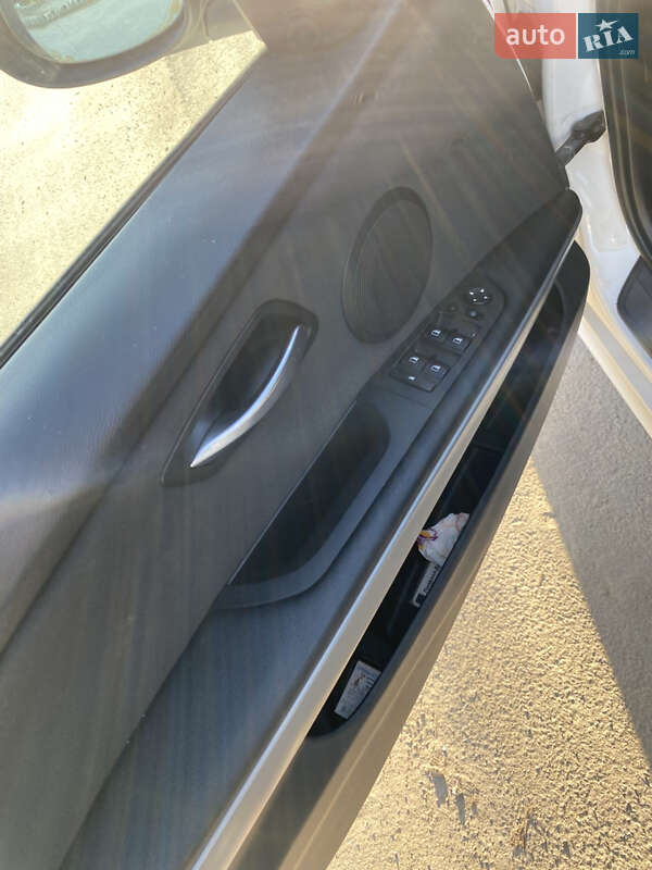Універсал BMW 3 Series 2008 в Львові фото 19 Універсал BMW 3 Series 2008 в Львові