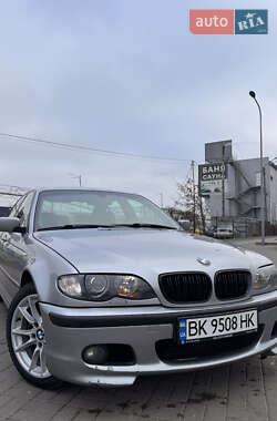 Седан BMW 3 Series 2004 в Киеве