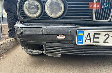 Седан BMW 3 Series 1986 в 