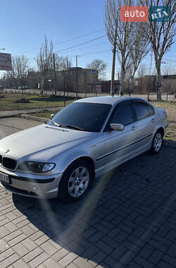 Седан BMW 3 Series 2003 в 