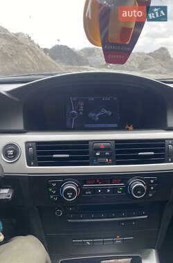 Универсал BMW 3 Series 2009 в 