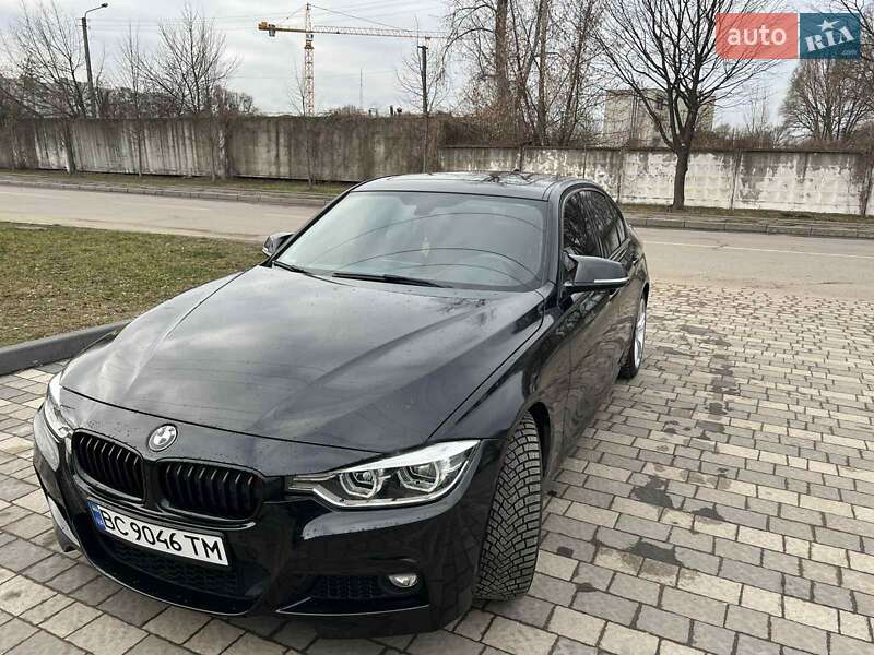 Седан BMW 3 Series 2016 в Львові