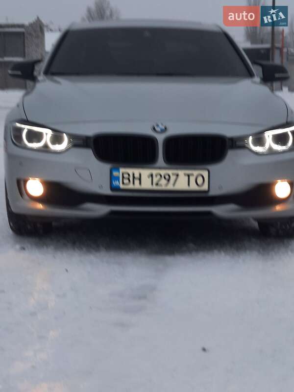Седан BMW 3 Series 2014 в Кременчуге