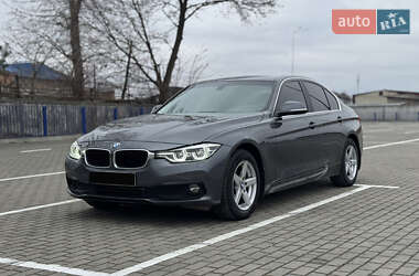 Седан BMW 3 Series 2018 в Тернополі