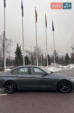 Седан BMW 3 Series 2013 в Києві