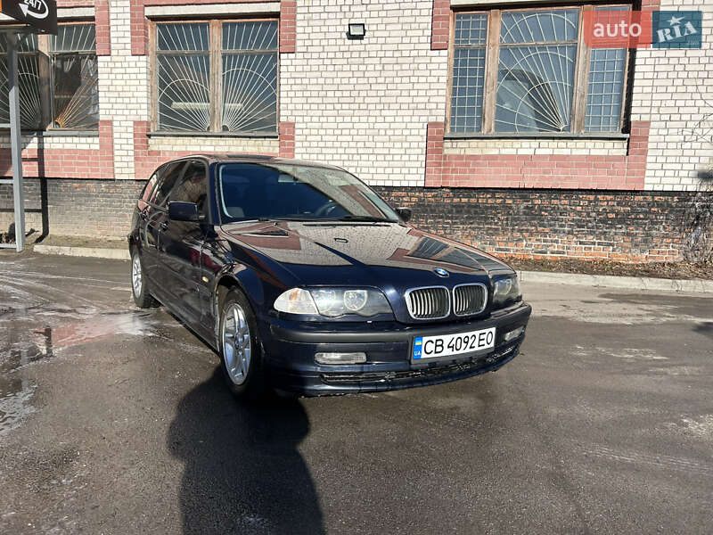 Универсал BMW 3 Series 2001 в Чернигове