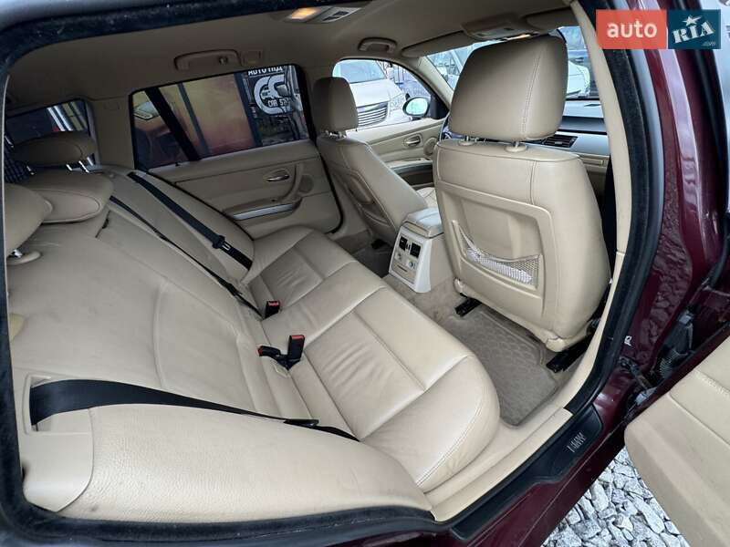 Универсал BMW 3 Series 2008 в Долине фото 19 Универсал BMW 3 Series 2008 в Долине