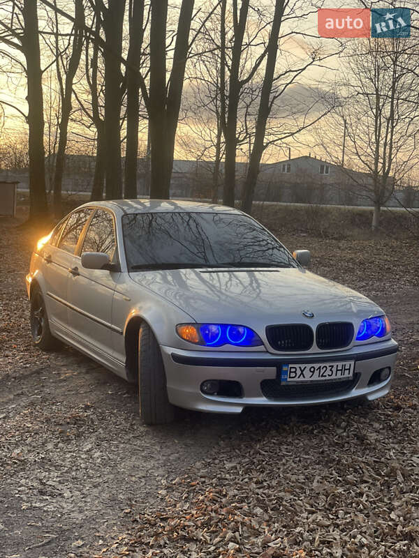 Седан BMW 3 Series 2003 в Виньковцах