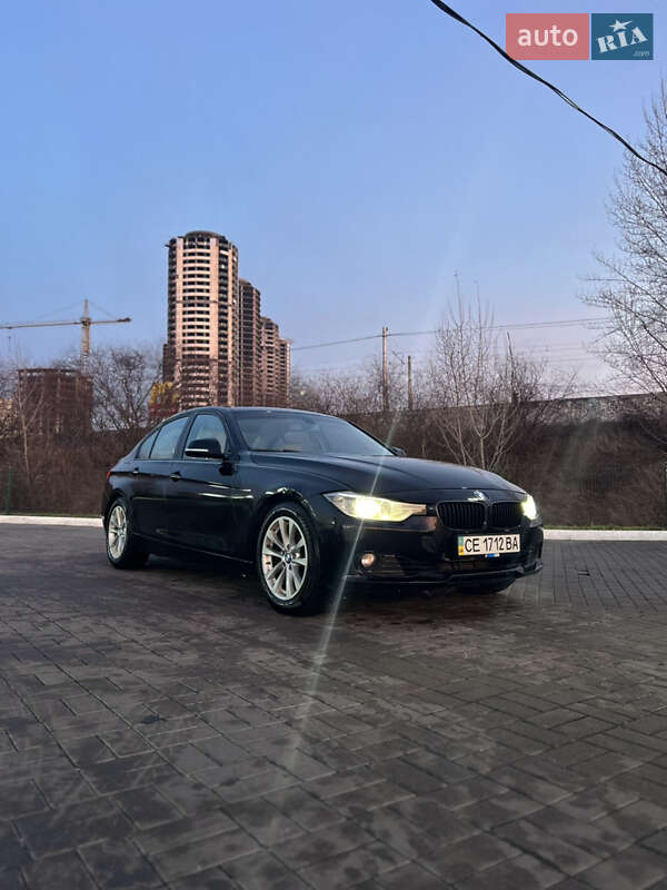Седан BMW 3 Series 2012 в 
