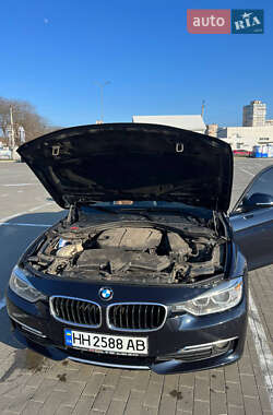 Седан BMW 3 Series 2014 в Одесі